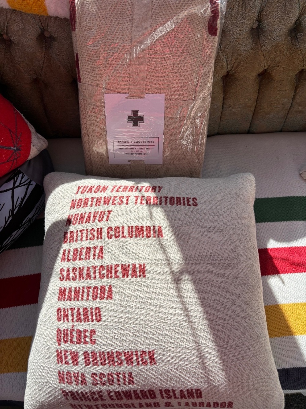 Drake General Store PROVINCES Pillow Cover (with insert) & Camp Throw